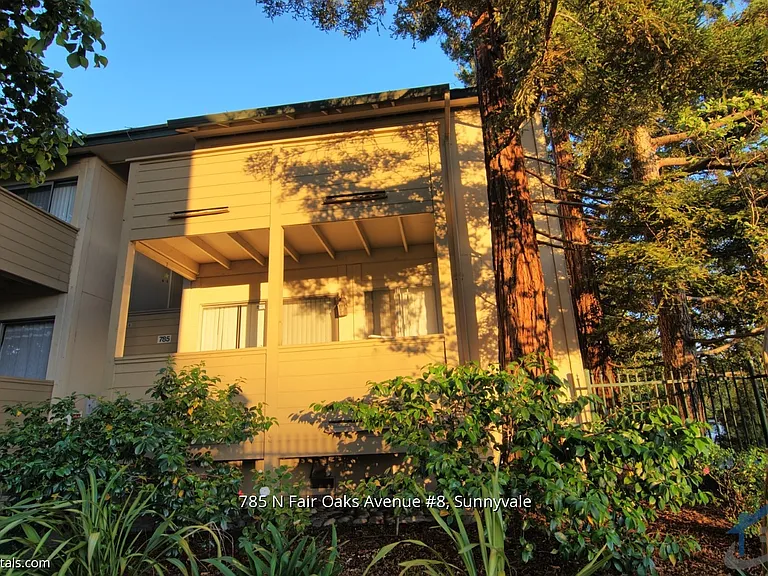 785 N Fair Oaks Ave #8 — Photo 15