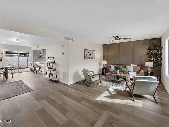 5th image of 2021 W PIERSON Street