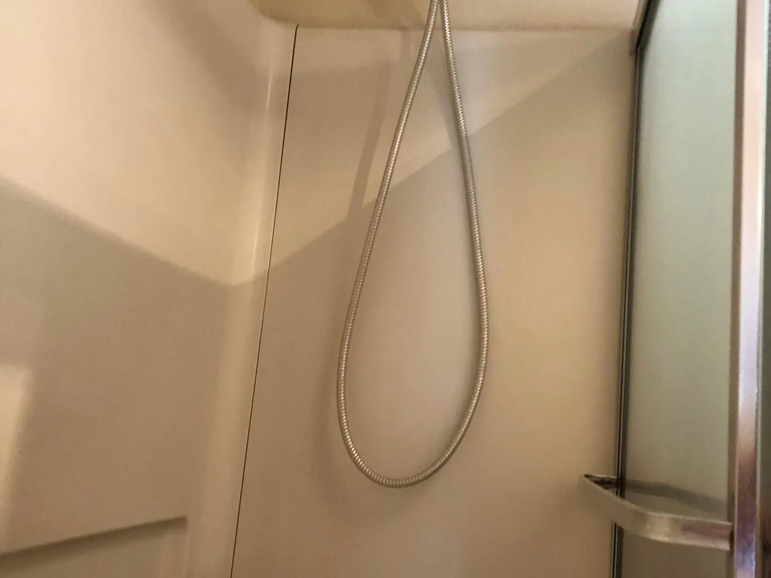 2 bed, 925 sqft, $3,400 — Photo 3