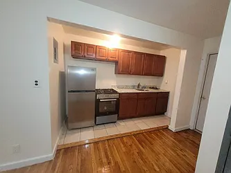 Rented by Danielle Stoller, LREB