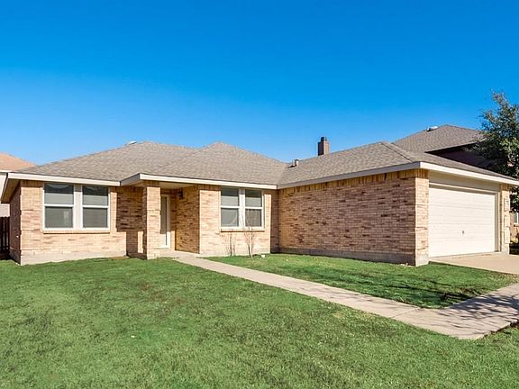 4th image of 722 Ashford Ln