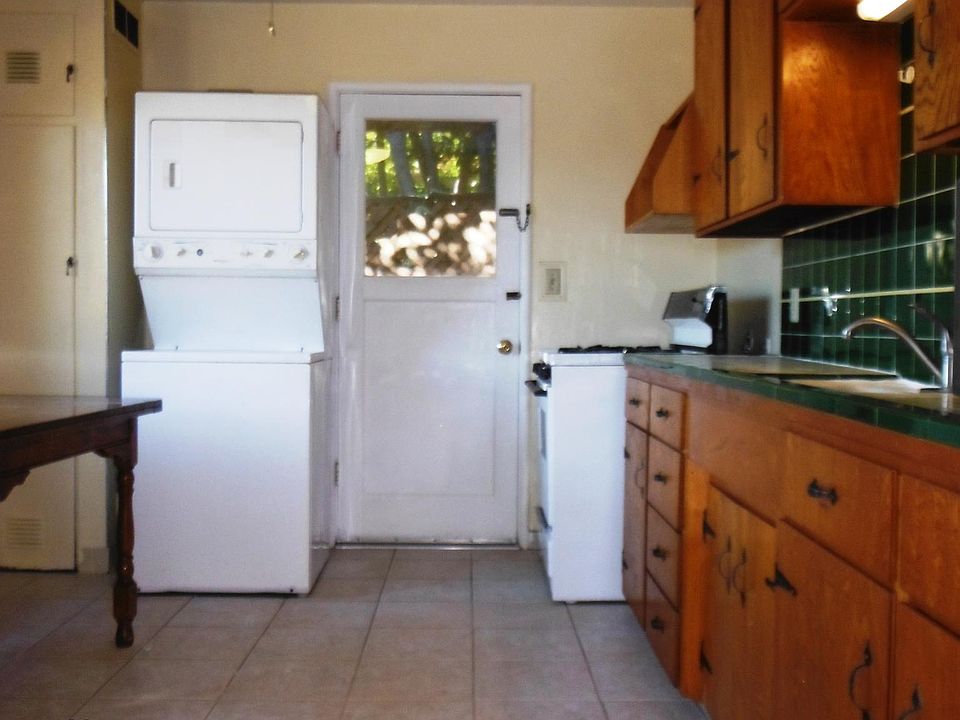 1st image of 4971 Union Ave