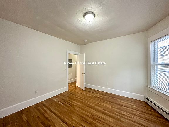 5th image of 11 Elder St