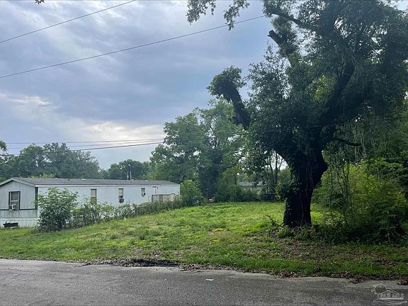 4th image of 2967 Michael Dr