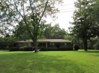 108 Clairmont Dr, Cowarts, AL 36321