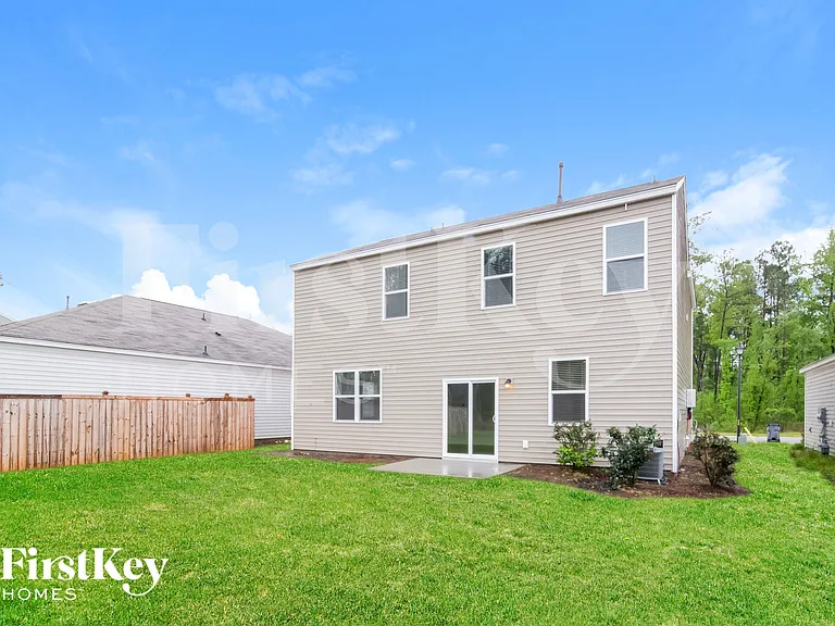 114 Whispering Wood Dr — Photo 15