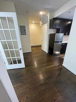 1st image of 909 Nostrand Ave #3R