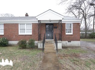 961-3384 National Guernsey, Memphis, TN 38122