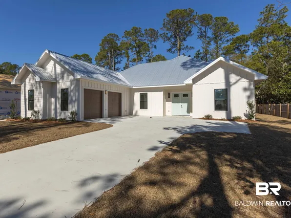 378 W 22nd Ave, Gulf Shores, AL 36542
