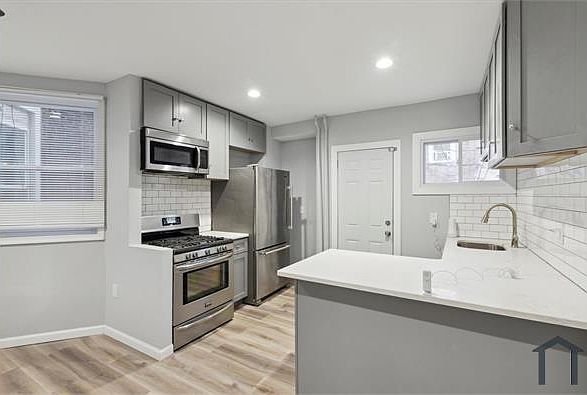 2551 S 61st St, Philadelphia, PA 19142 | Zillow