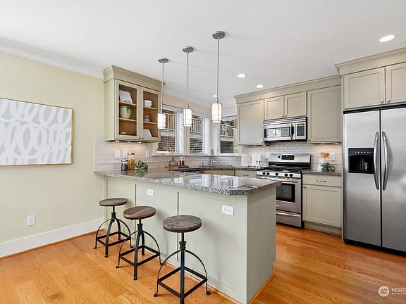 5th image of 1108 Taylor Avenue N #A