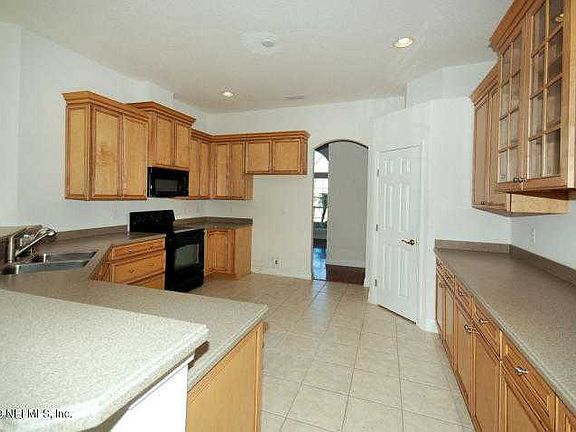 4th image of 2261 Cascadia Ct