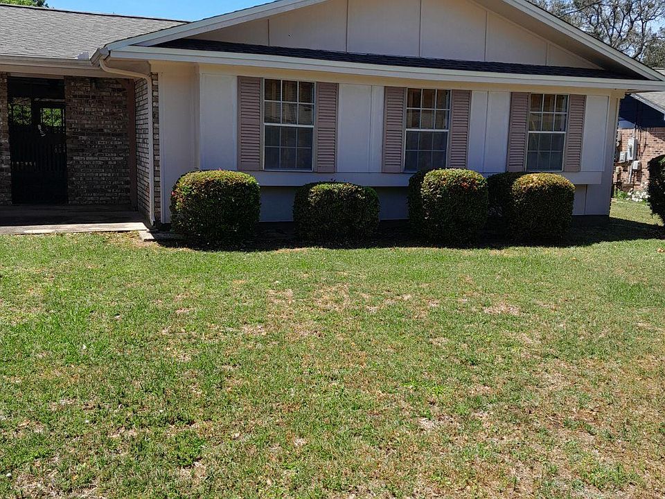 1st image of 4809 Balmoral Dr