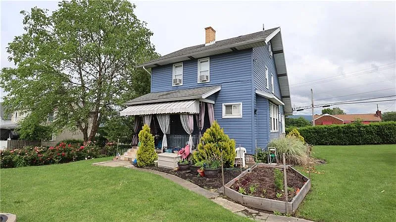 424 Morgantown St photo 1