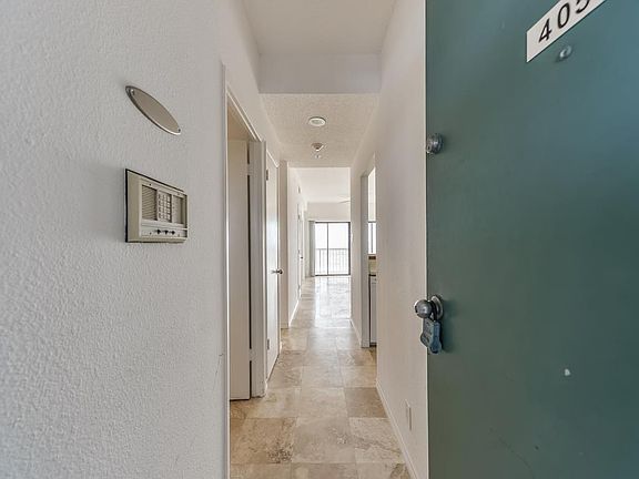 2nd image of 7700 Seawall Blvd APT 405