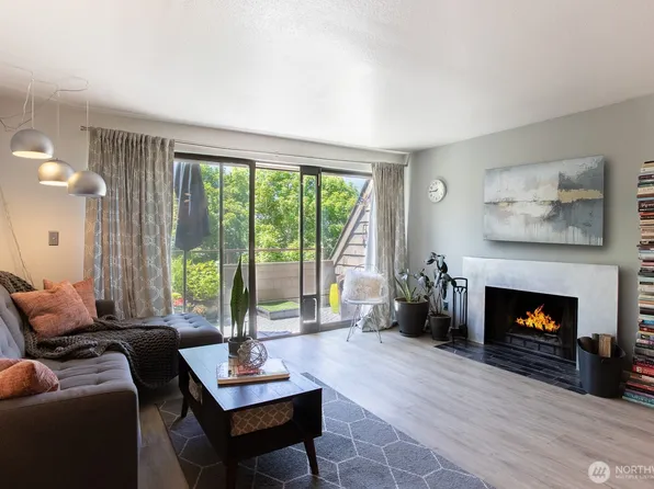 3030 14th Avenue W #203, Seattle, WA 98119