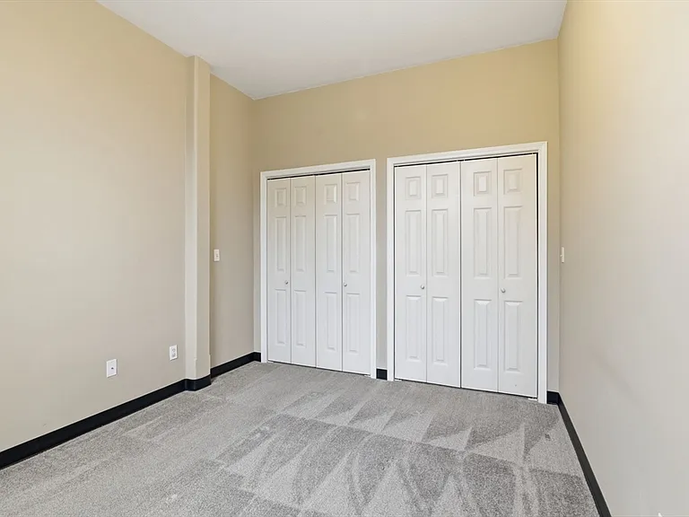 21 Linden St #212 — Photo 22