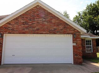 65 W Dakota Trl, Farmington, AR 72730
