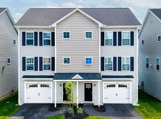 1400 Gorham St UNIT 44, Lowell, MA 01852