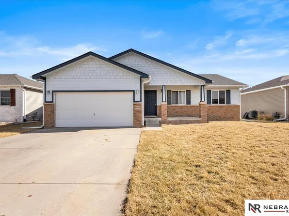 10830 Northloch St, Waverly, NE 68462