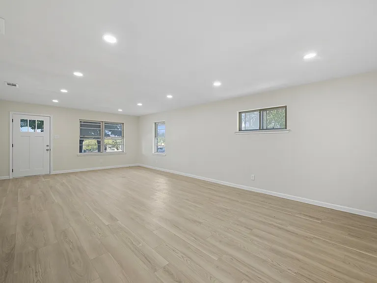 801 S Tennessee St — Photo 3