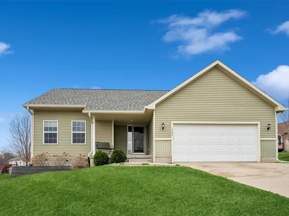 1505 W Henderson Pl, Indianola, IA 50125