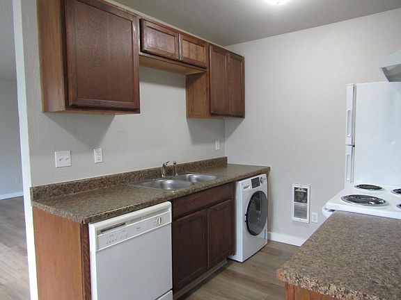 3rd image of 5501 Chicago Ave SW #76597680e