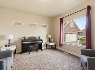 1497 W Meadow Glen Dr, Bluffdale, UT 84065