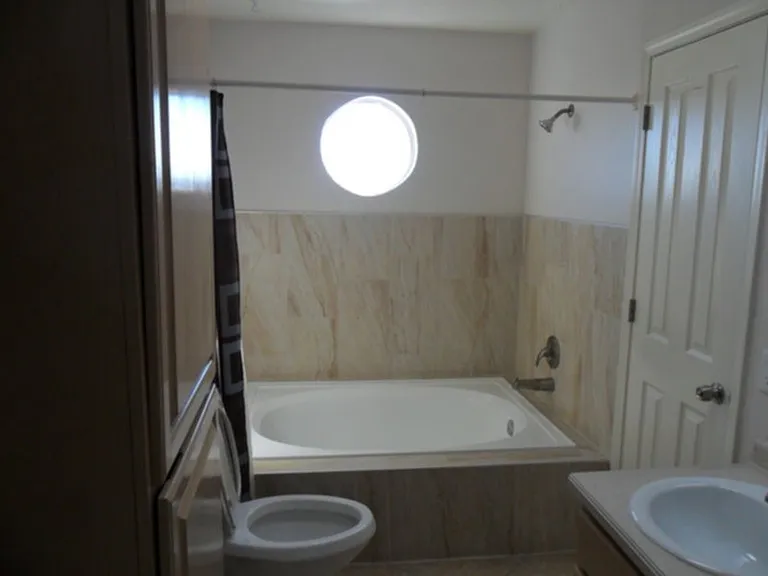 6605 Saint Josephs Ave NW — Photo 10