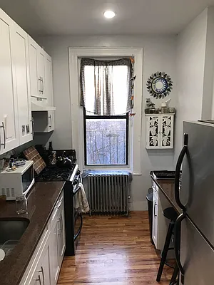 Rented by Nooklyn NYC LLC | media 7