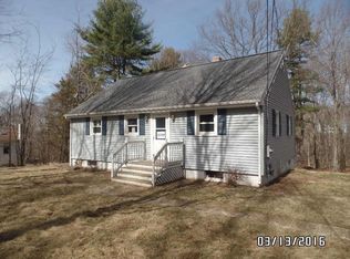 107 Hartness Rd, Sutton, MA 01590