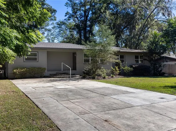 621 NW 54th Ter, Gainesville, FL 32607