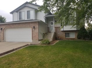 584 N 1360 W, Clinton, UT 84015