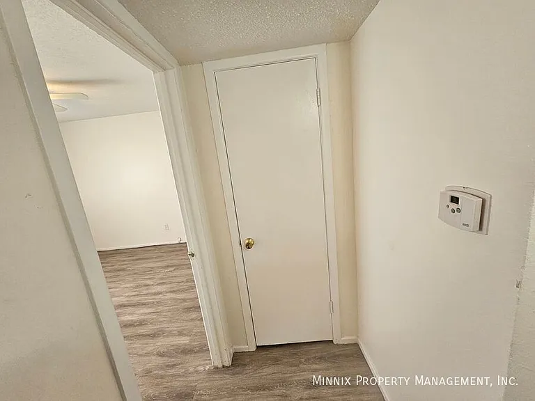 1600 Yonkers St #11 — Photo 11