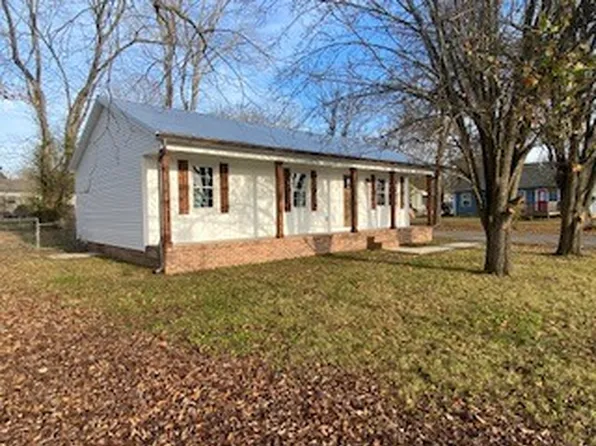 702 Davidson St, Tullahoma, TN 37388