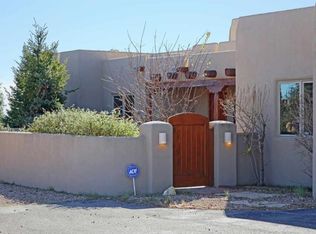 98 La Paz Loop, Santa Fe, NM 87508
