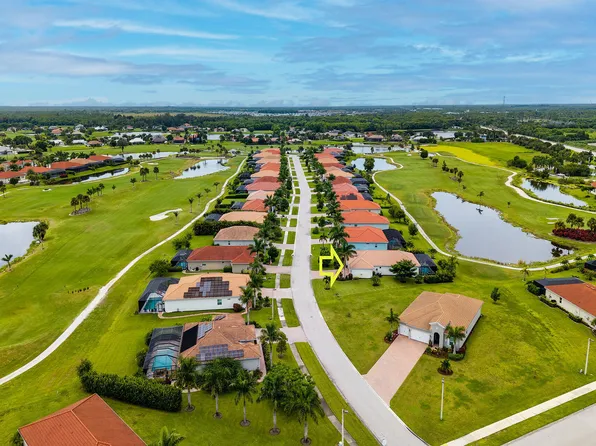 18709 Lake Hammock Dr, Naples, FL 34114