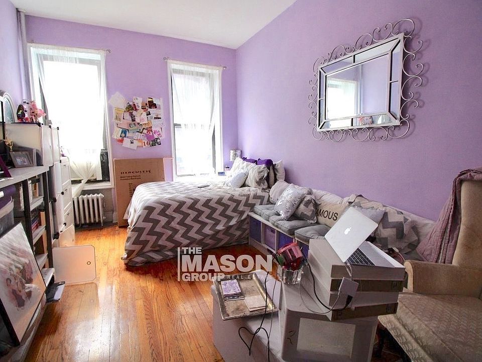 2nd image of 331 W 43rd St #2I