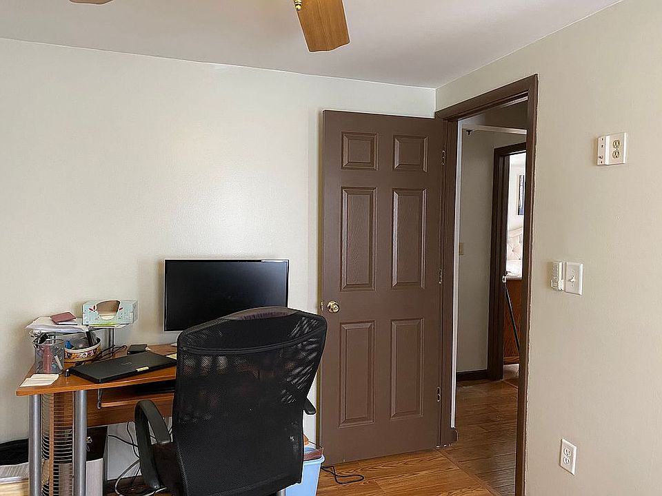Spare bedroom