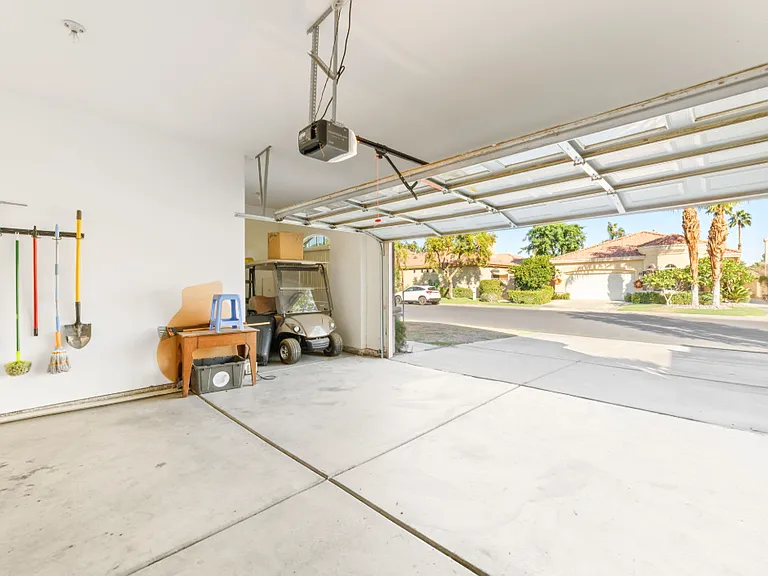 48861 Heifitz Dr — Photo 18