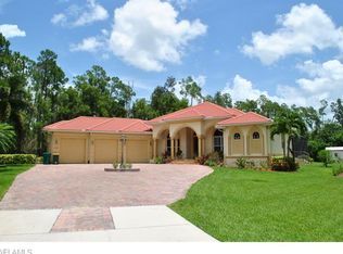 1620 Oakes Blvd, Naples, FL 34119