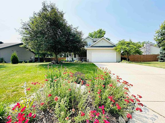 2nd image of 208 Taylors Way