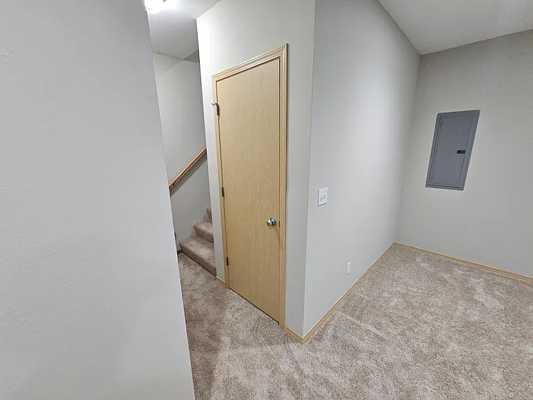 110 S Cambrian Ave — Photo 7