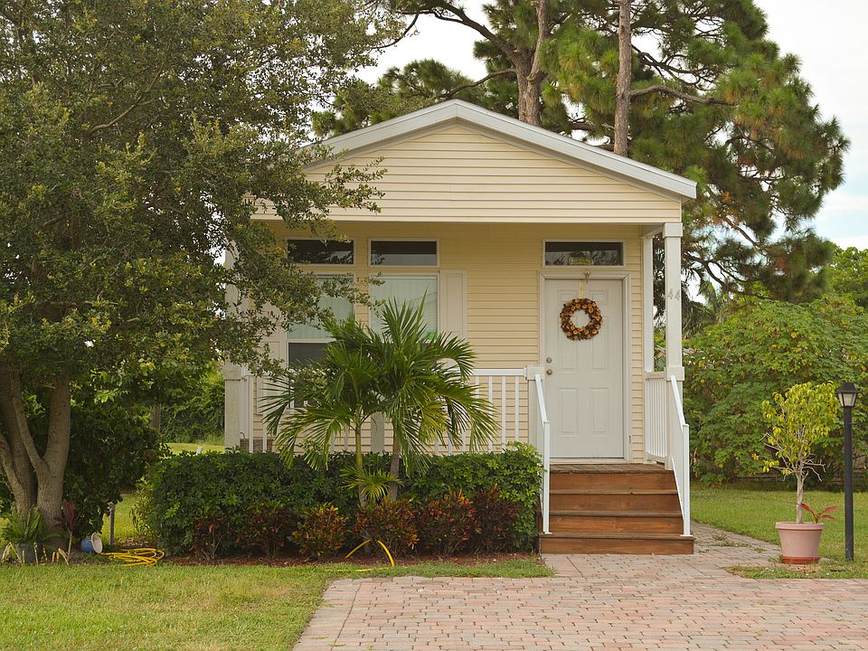 1st image of 106 Robert James Dr