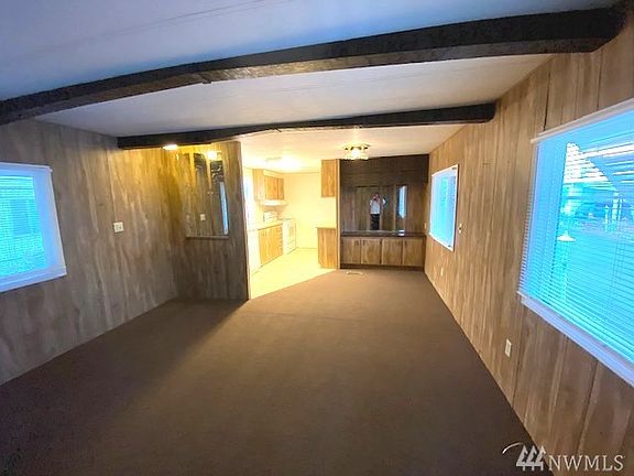 3rd image of 1317 Tollgate Ln