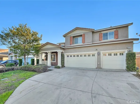 6832 Manchester Ct, Fontana, CA 92336