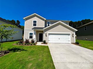 2123 Rolling Hills Ct, Stanley, NC 28164