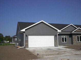 918 S Chestnut St, Norfolk, NE 68701