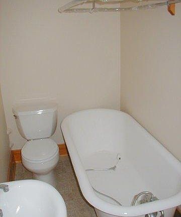 4th image of 1701 S 24th St APT 3