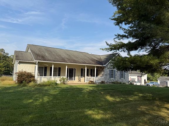 2nd image of 3089 Jenny Lind Rd
